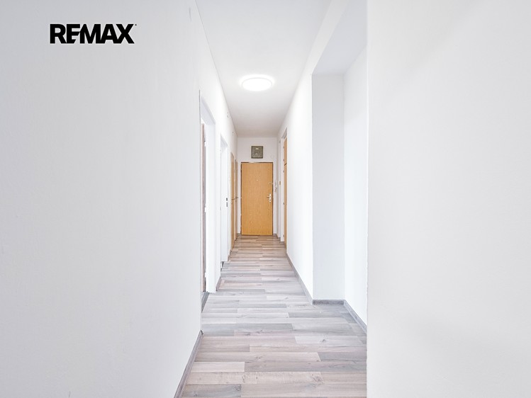 Prodej bytu 3+1 64 m² (Mezonet) - foto 2