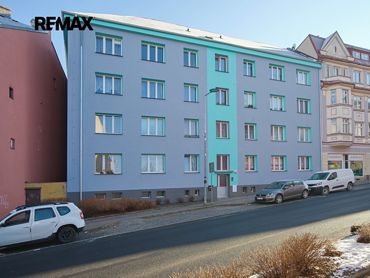 Prodej bytu 3+1 64 m² (Mezonet) - foto 1