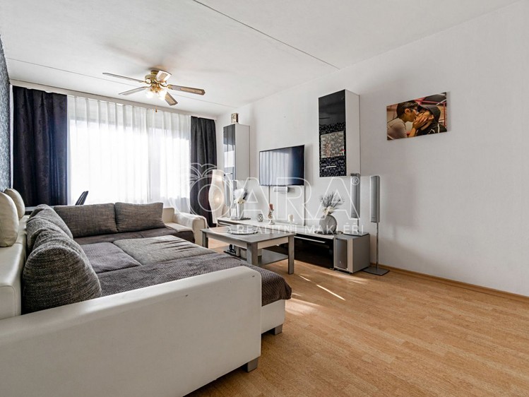 Prodej bytu 3+1 77 m² - foto 4