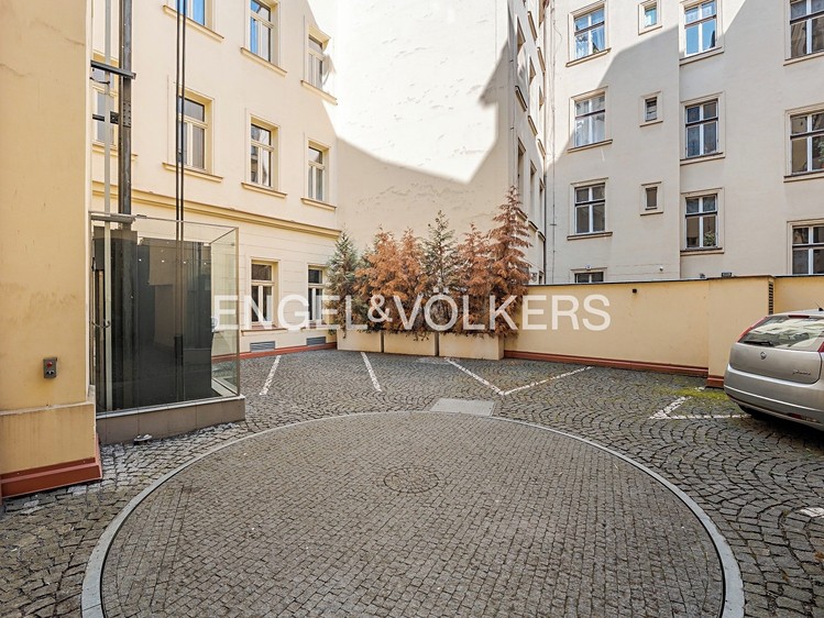 Prodej bytu 4+kk 149 m² (Mezonet) - foto 4
