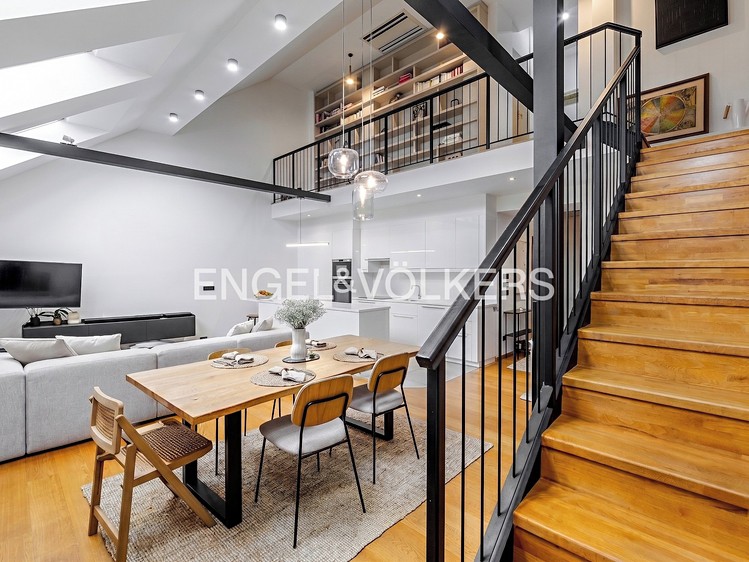 Prodej bytu 4+kk 149 m² (Mezonet) - foto 2