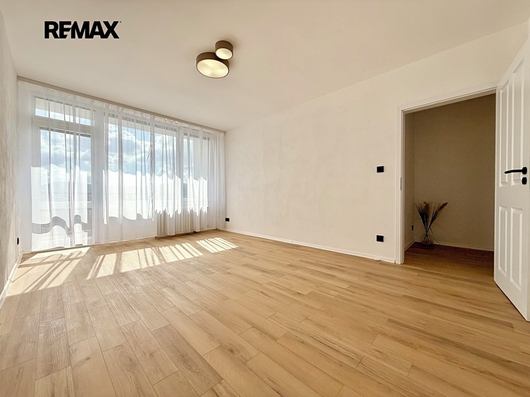 Prodej bytu 3+1 70 m² - foto 5