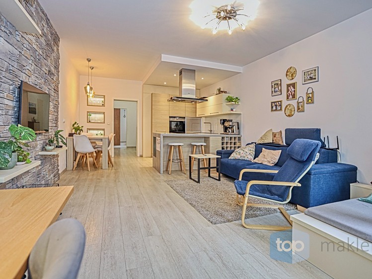Prodej bytu 3+kk 71 m² (Jednopodlažní) - foto 4