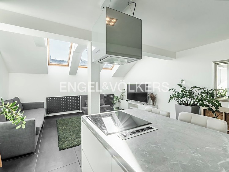 Prodej bytu 2+kk 57 m² - foto 1