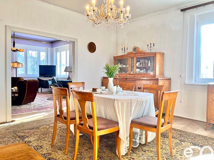 Prodej bytu 4+1 117 m² (Jednopodlažní) - foto 2