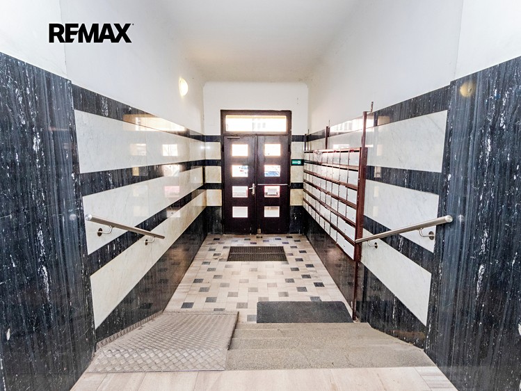 Prodej bytu 2+1 52 m² (Jednopodlažní) - foto 7