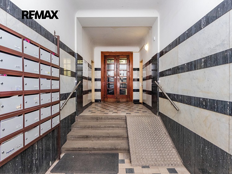 Prodej bytu 2+1 52 m² (Jednopodlažní) - foto 8