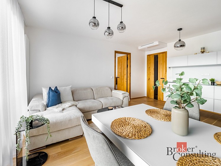 Prodej bytu 2+kk 66 m² - foto 6