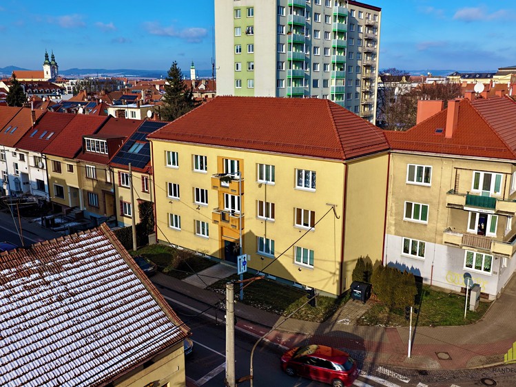 Prodej bytu 3+1 86 m² (Jednopodlažní) - foto 2