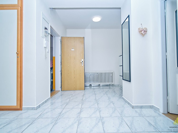Prodej bytu 3+kk 76 m² (Jednopodlažní) - foto 6