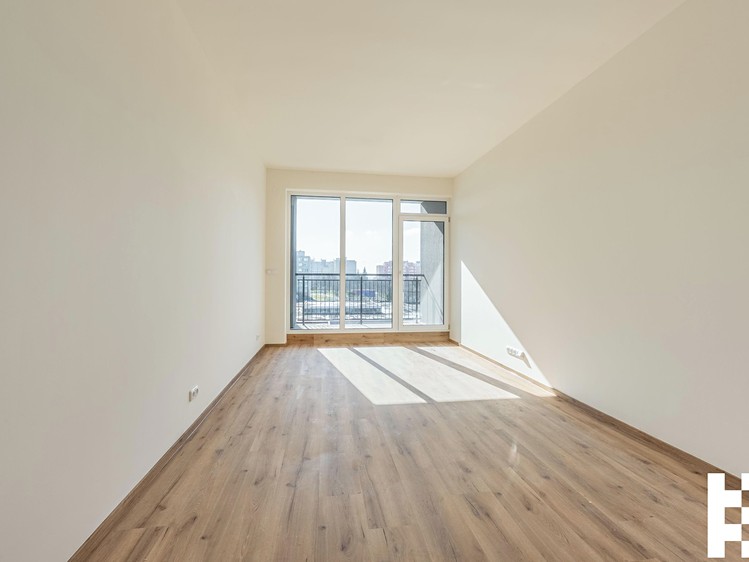 Prodej bytu 2+kk 74 m² - foto 8