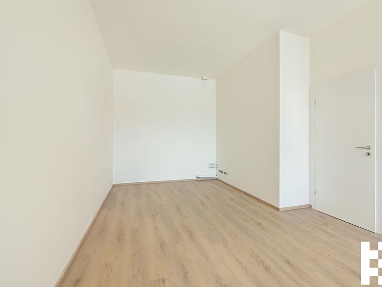 Prodej bytu 2+kk 61 m² - foto 2