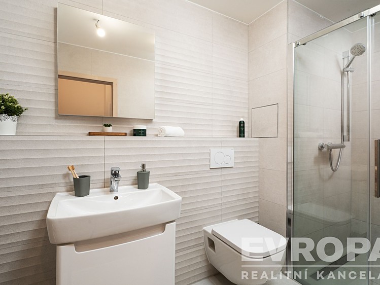 Prodej bytu 1+kk 33 m² - foto 4