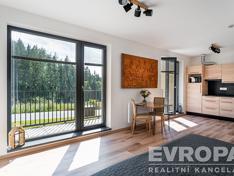 Prodej bytu 1+kk 33 m² - foto 2