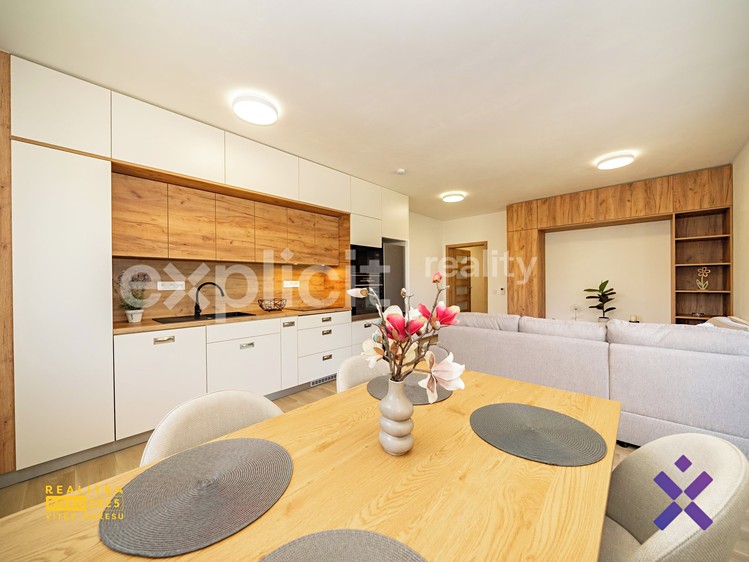 Prodej bytu 1+kk 41 m² (Jednopodlažní) - foto 1