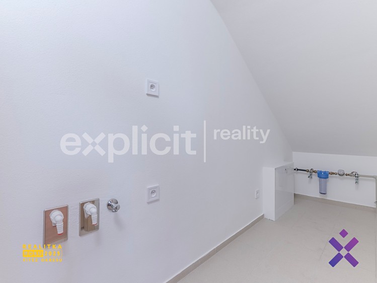 Prodej bytu 3+kk 81 m² (Mezonet) - foto 8
