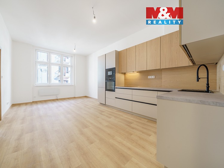 Prodej bytu 3+kk 72 m² - foto 1