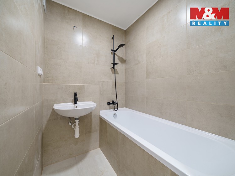 Prodej bytu 3+kk 72 m² - foto 8