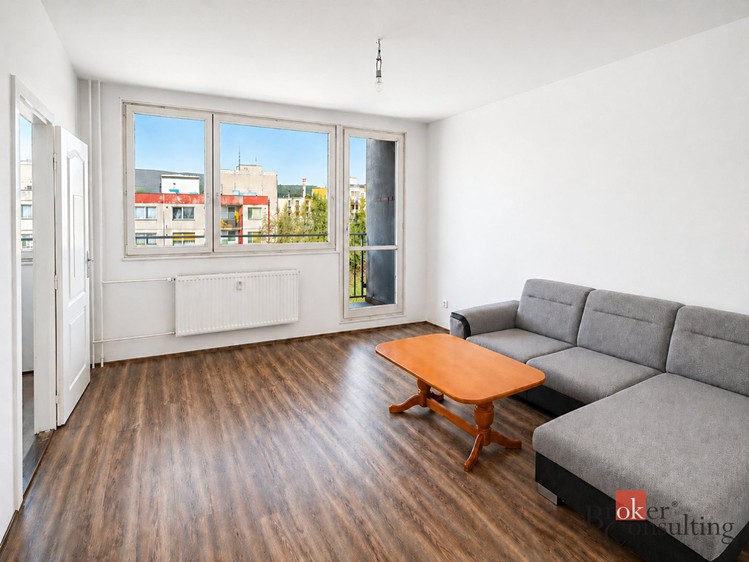 Prodej bytu 3+1 77 m² - foto 3
