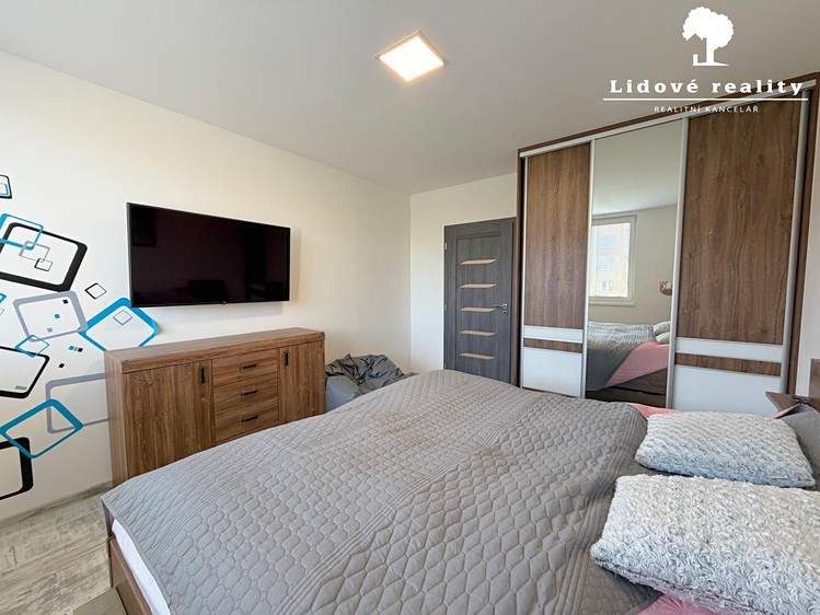 Prodej bytu 3+1 84 m² (Jednopodlažní) - foto 3