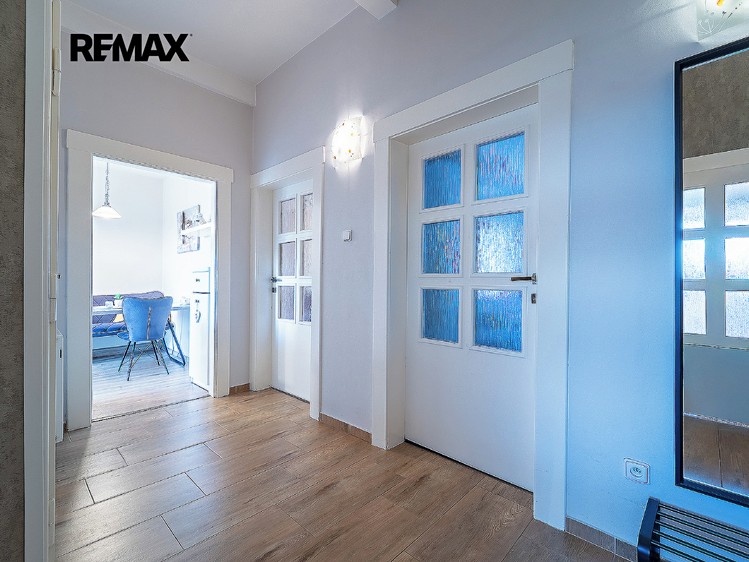 Prodej bytu 2+1 66 m² (Jednopodlažní) - foto 3