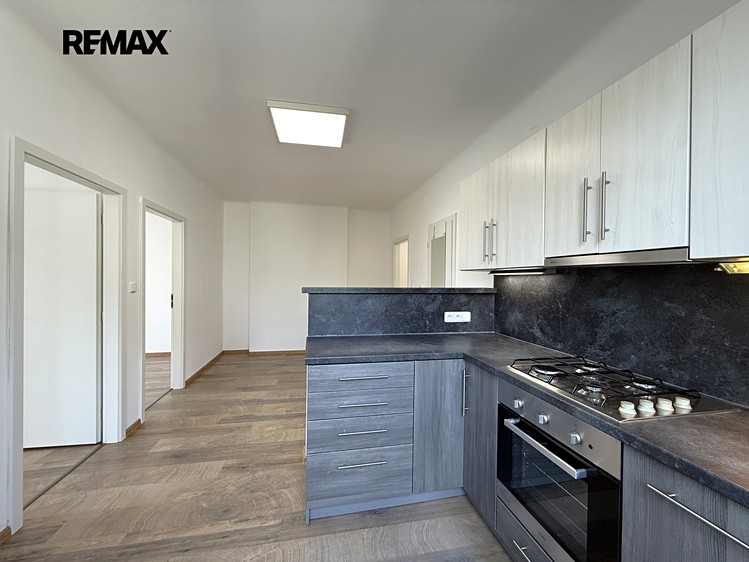 Prodej bytu 2+1 52 m² (Jednopodlažní) - foto 2