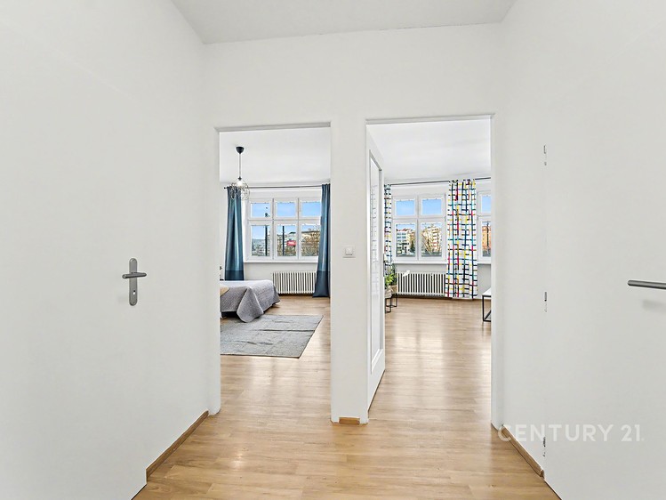 Prodej bytu 2+1 82 m² - foto 2
