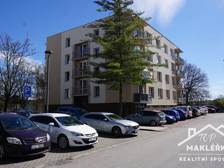 Prodej bytu 2+1 64 m² - foto 2