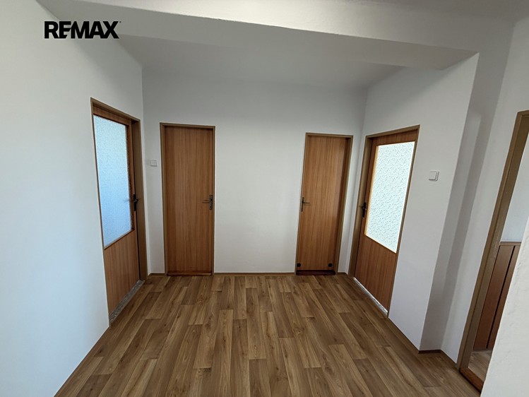 Prodej bytu 4+1 84 m² - foto 7
