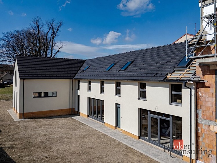 Prodej bytu 2+kk 68 m² - foto 2