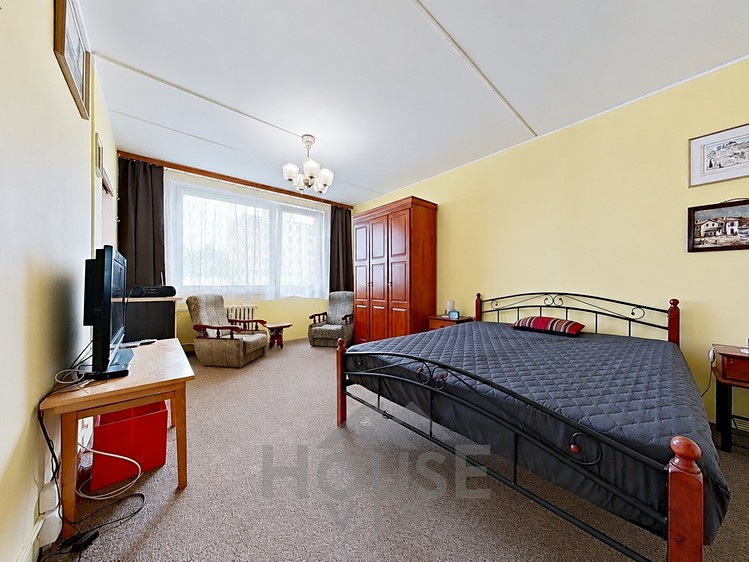 Prodej bytu 1+1 30 m² (Jednopodlažní) - foto 1