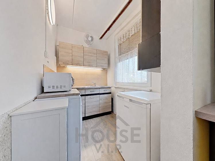 Prodej bytu 1+1 30 m² (Jednopodlažní) - foto 8