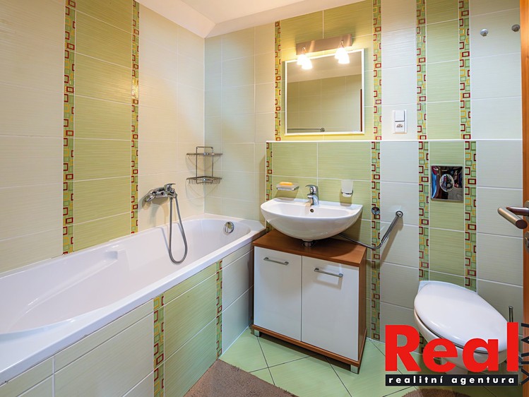Prodej bytu 3+kk 92 m² - foto 8