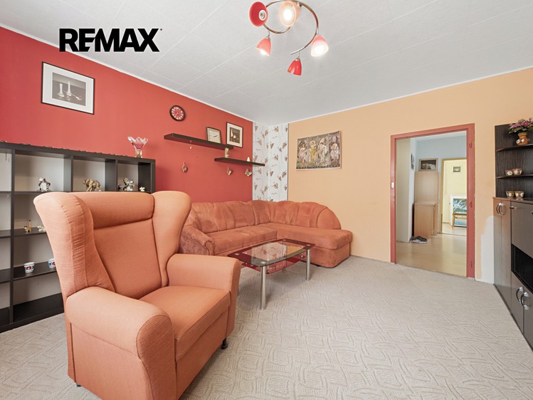 Prodej bytu 2+1 56 m² - foto 1