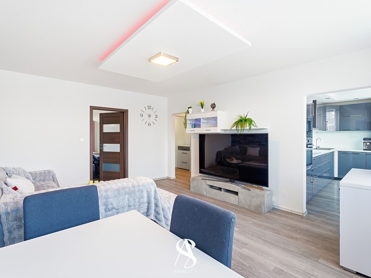 Prodej bytu 3+1 68 m² - foto 4