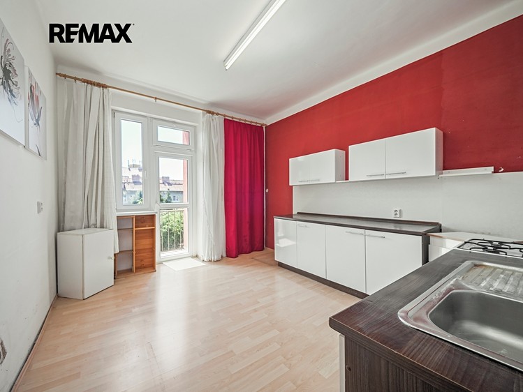 Prodej bytu 1+1 46 m² - foto 1