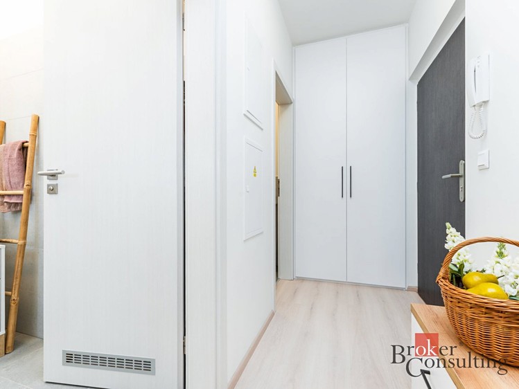 Prodej bytu 3+kk 79 m² - foto 4