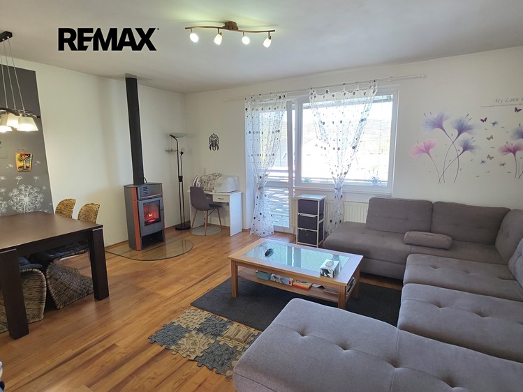 Prodej bytu 3+1 63 m² - foto 1