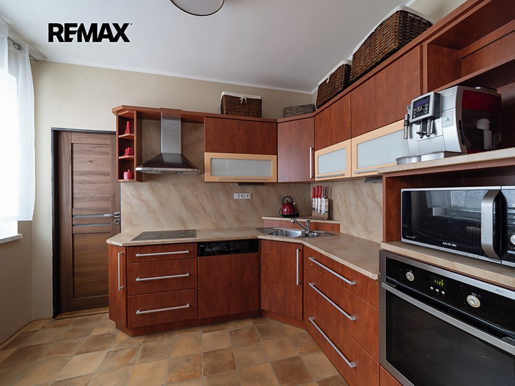 Prodej bytu 3+1 82 m² - foto 2