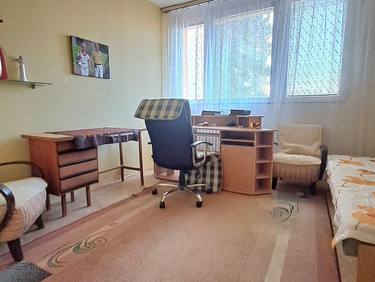 Prodej bytu 4+1 92 m² (Jednopodlažní) - foto 3