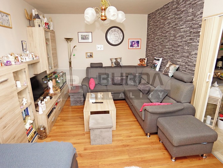 Prodej bytu 2+1 65 m² - foto 3