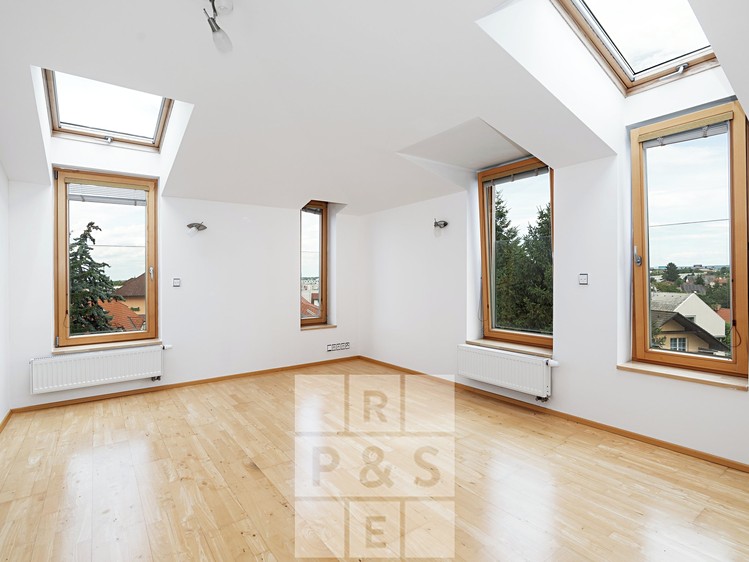 Prodej bytu 4+kk 133 m² (Jednopodlažní) - foto 5