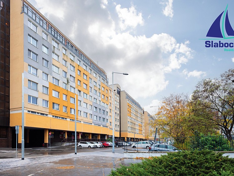Prodej bytu 3+1 105 m² (Mezonet) - foto 1