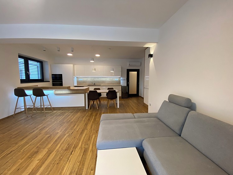 Prodej bytu 4+kk 112 m² - foto 4