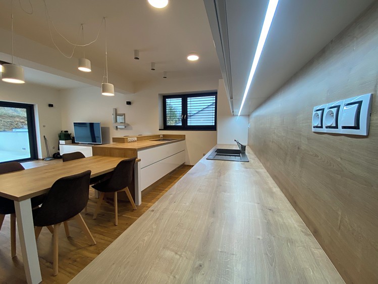 Prodej bytu 4+kk 112 m² - foto 2
