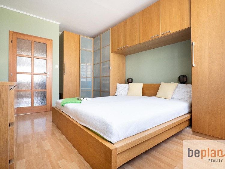 Prodej bytu 3+kk 73 m² (Jednopodlažní) - foto 4