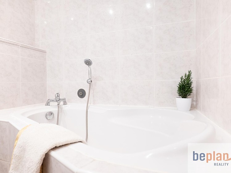 Prodej bytu 3+kk 73 m² (Jednopodlažní) - foto 6