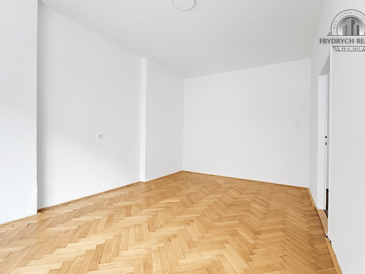 Prodej bytu 2+1 66 m² (Jednopodlažní) - foto 3