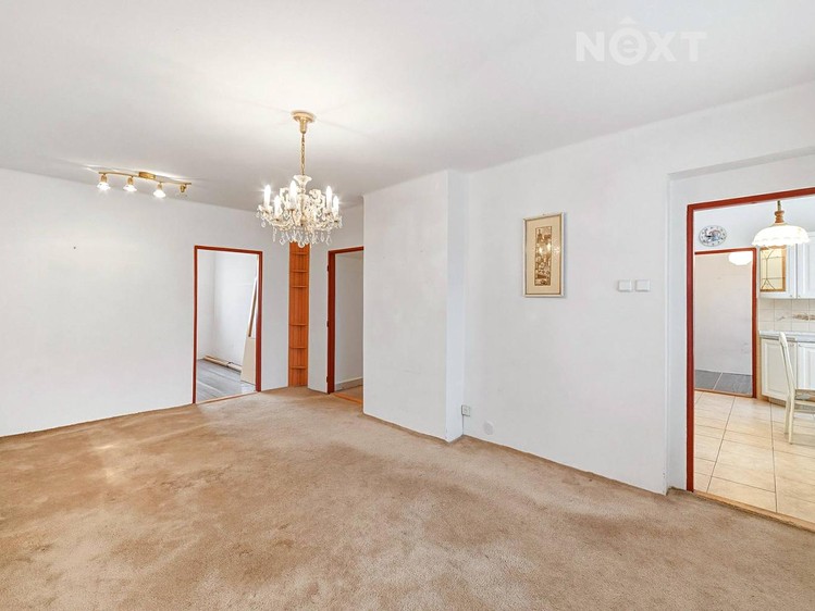 Prodej bytu 4+1 75 m² (Jednopodlažní) - foto 1