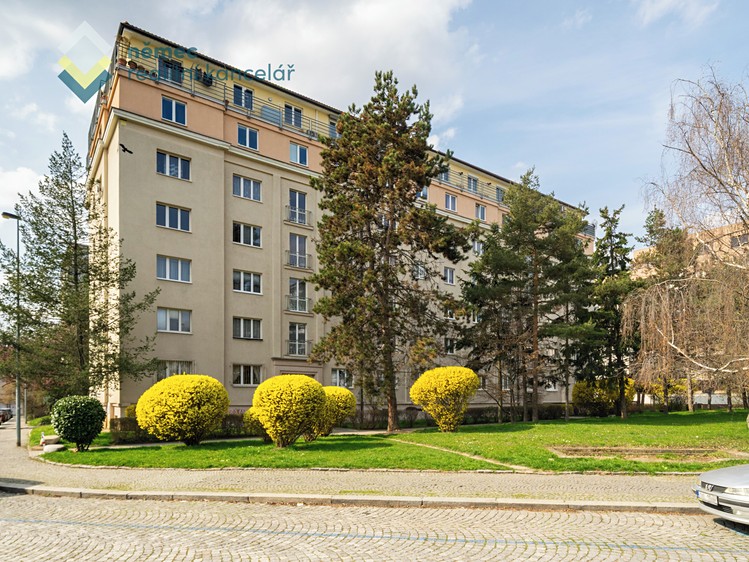 Prodej bytu 2+1 69 m² - foto 1